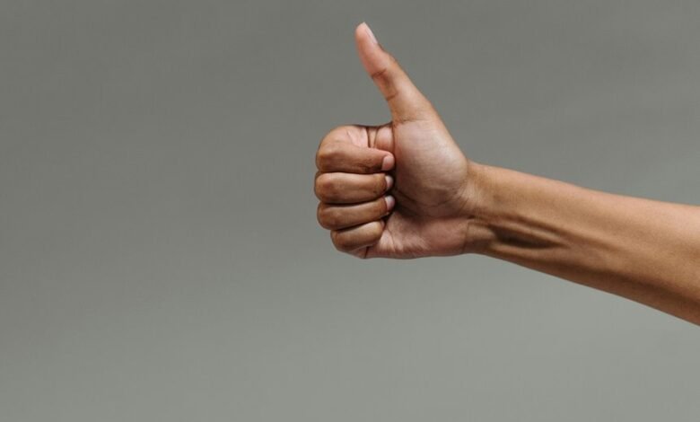 online market positioning signal